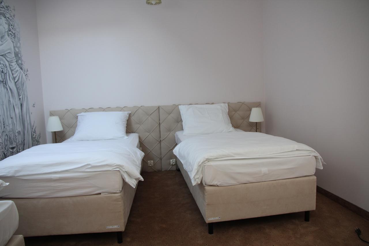 Gosciniec Pod Mlynem Otel Inowrocław Dış mekan fotoğraf