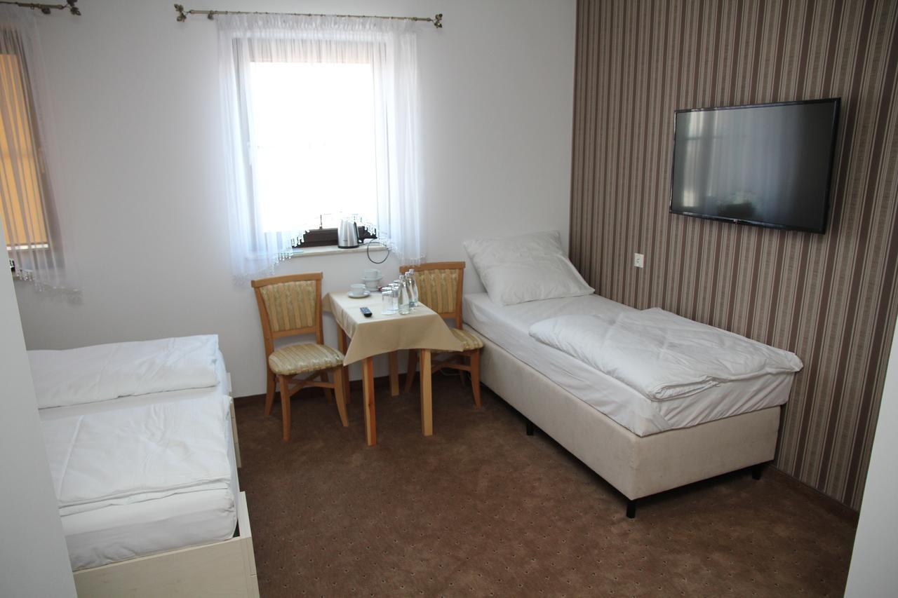 Gosciniec Pod Mlynem Otel Inowrocław Dış mekan fotoğraf